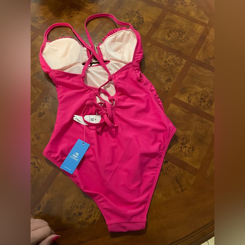 Cupshe Magenta One-Piece Swimsuit with Gold Front Accent - Picture 6 of 6